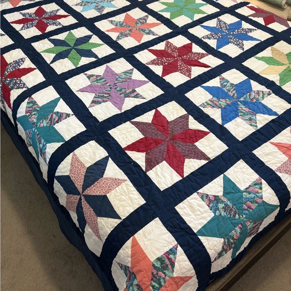 Colorful Star Pattern Quilt 88x75 - Picture 1 of 9